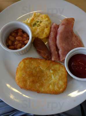 Cafe 1700 Fusion Restaurant