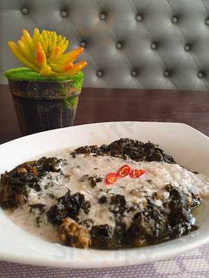 Grill Hub Garden Restaurant