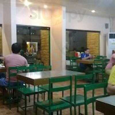 Aling Lucy's Panciteria