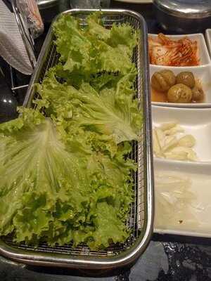 Samgyeopmasarp