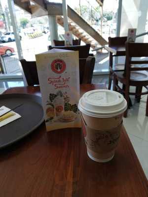 J Co Donuts & Coffee