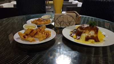 Le Soleil Et La Lune