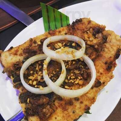 Mesa Filipino Moderne