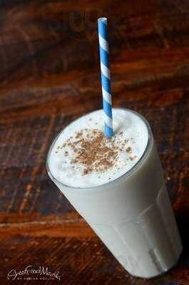 Brad And Pit's Ribshack