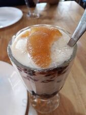 Aling Taleng's Halo-halo