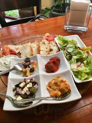 Lake District Restaurant & Lounge