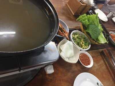 Pearl Meat Shop And Restaurant