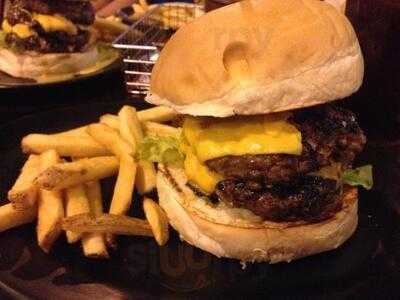 Zark's Burger Katipunan