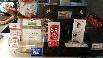 Charlie's Grind And Grill