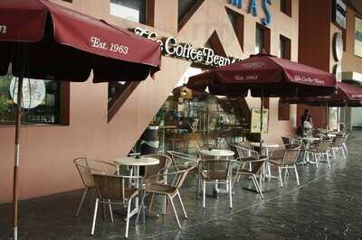 The Coffee Bean & Tea Leaf