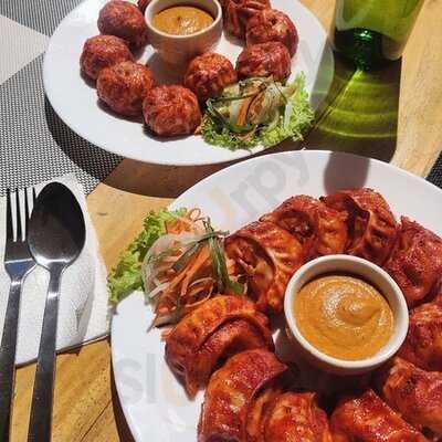 Half & Half - Kitchen & Pub