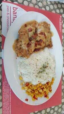 Banapple Pies &cheesecakes