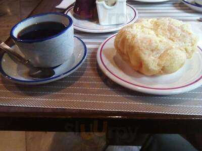 Hizon's Cakes & Pastries