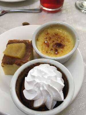 Hizon's Cakes & Pastries