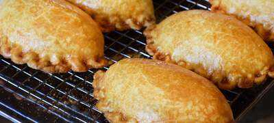 Banapple Pies And Cheesecakes