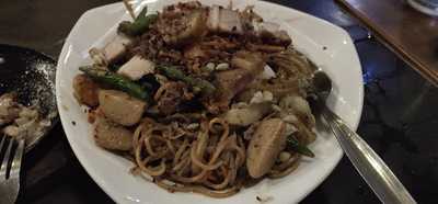 Danny's Grill And Sushi Bar Restaurant