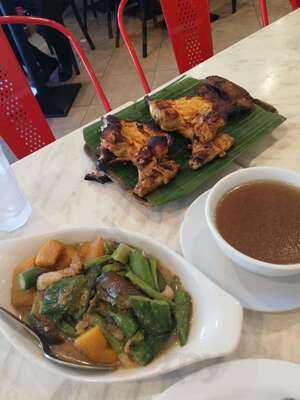 Bacolod Chicken Parilla