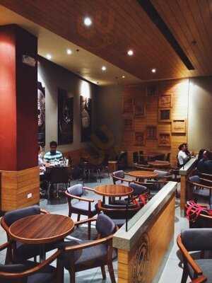 The Coffee Bean & Tea Leaf