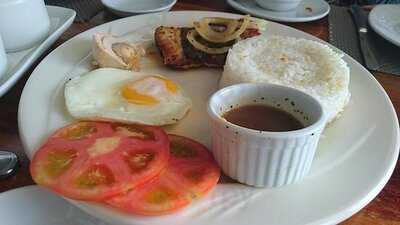 Concha's Garden Cafe - Cliffhouse, Tagaytay