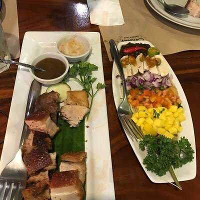 Concha's Garden Cafe - Cliffhouse, Tagaytay