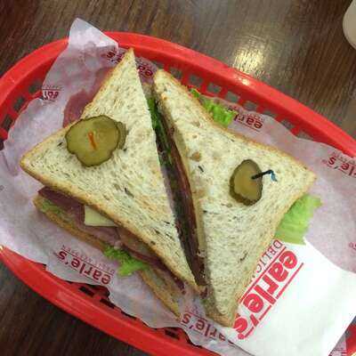 Earle's Delicatessan