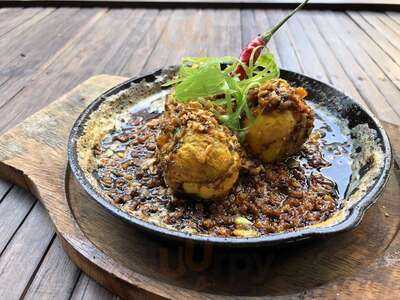 Mabini's Kainan Kapihan Tindahan