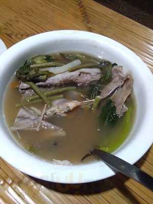 Dagat, Cusina, Gubat Restaurant