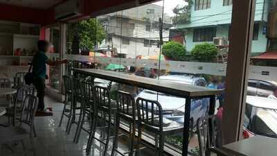 Pink Pantry Of Floti Cafe, Inc.