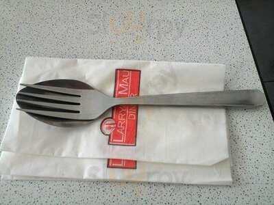 Larry And Mau Diner