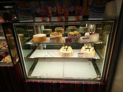 Cara Mia Cakes & Gelato