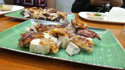 Tatang's Boneless Cebu Lechon