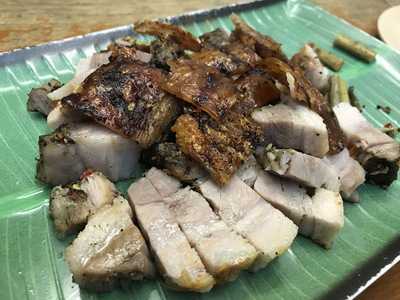 Tatang's Boneless Cebu Lechon