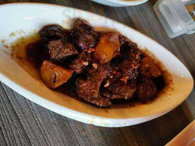 Fat Russel's Kitchen