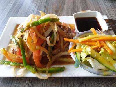 Fat Russel's Kitchen