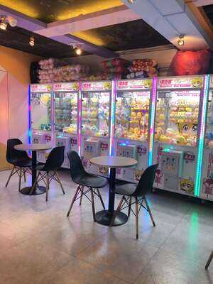 Pro Station Claw Machine Cafe