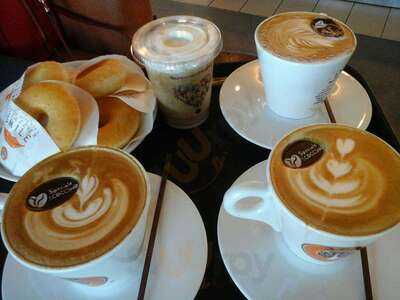 J.co Donuts & Coffee