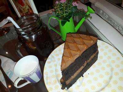 Vanilla Cupcake Bakery Trinoma