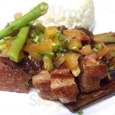 Leoning's Pancit Palabok