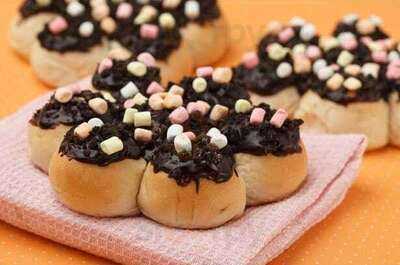 Lots'a Pizza Sampaloc