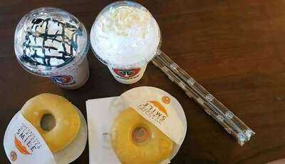 J.co Donuts & Coffee