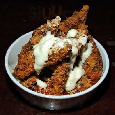 77 Bar And Restaurant