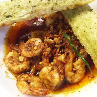 Isidra Comfort Cantina