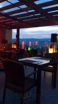 Highlight Restaurant