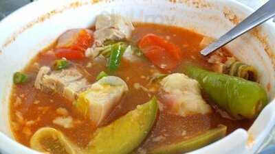 Perlie's Garden Restaurant