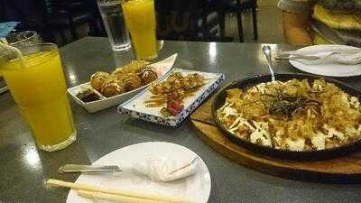 Octoboy Japanese Sizzling Pizza