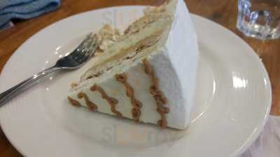 Conti's Bakeshop And Restaurant