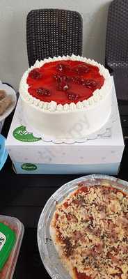 Conti's Bakeshop And Restaurant