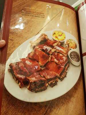 Qubiertos Grill & Restaurant