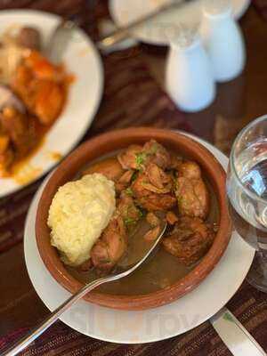 Alba Restaurante Espanol