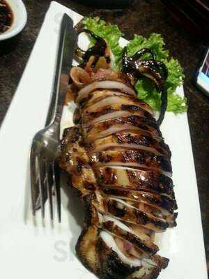 Packo's Restaurant & Bar